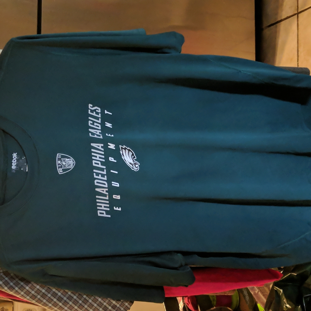 Philadelphia Eagles Reebok Tee shirt - Picture 2 of 3